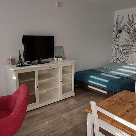 Joli Studio Pres De La Mer Avec Exterieur La Rochelle  Extérieur photo