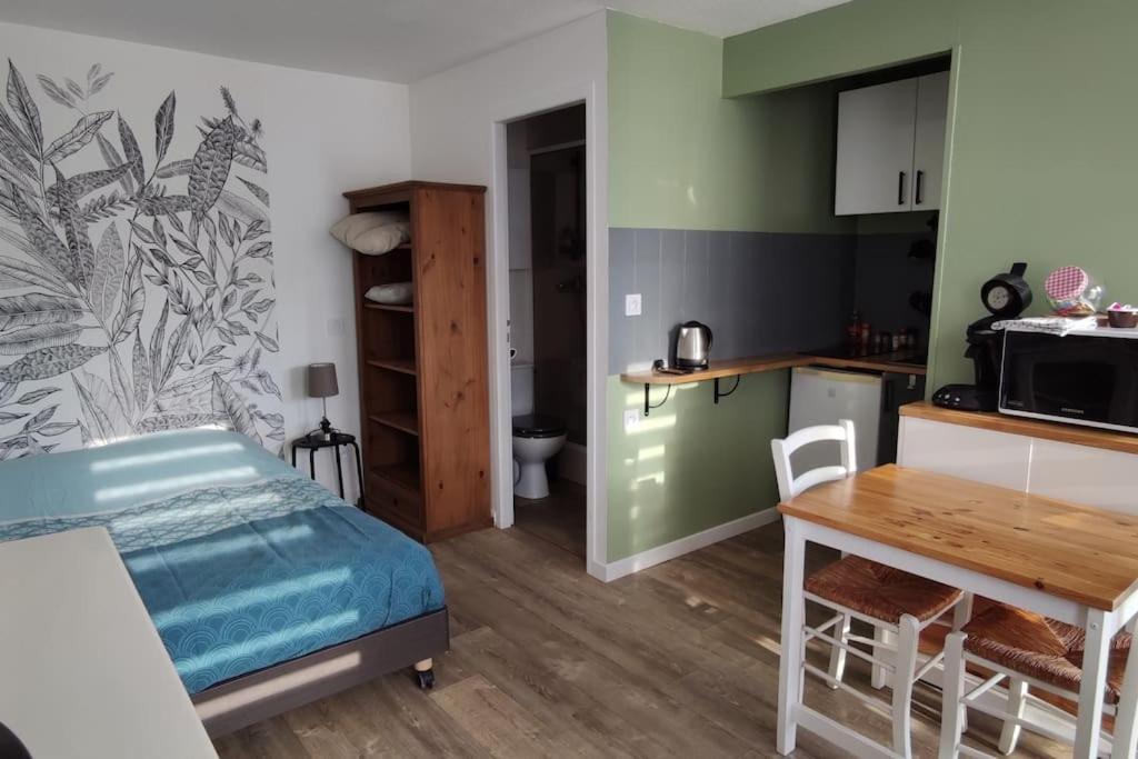 Joli Studio Pres De La Mer Avec Exterieur La Rochelle  Extérieur photo